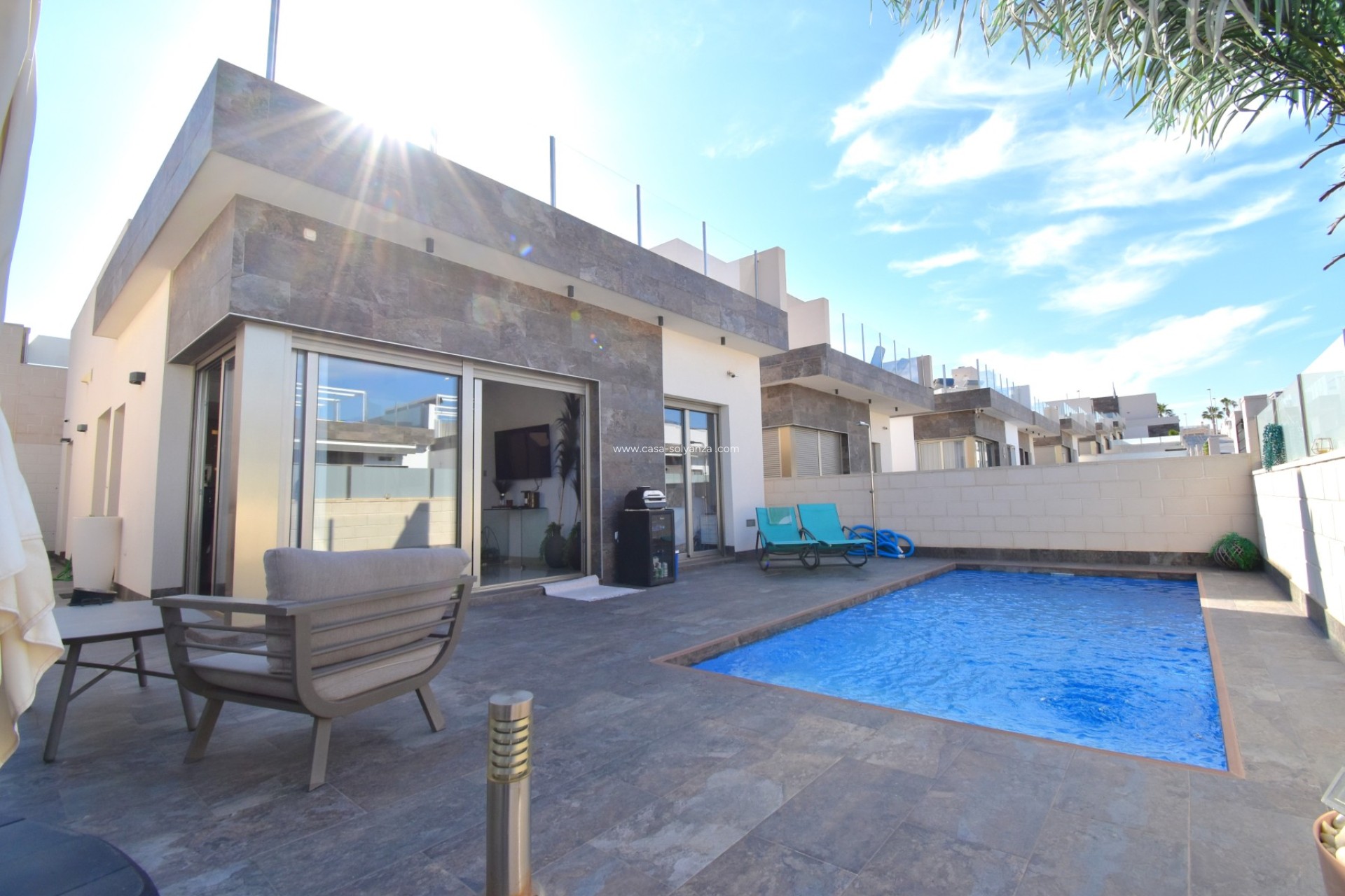 Resale - Villa - Orihuela Costa - Villamartín