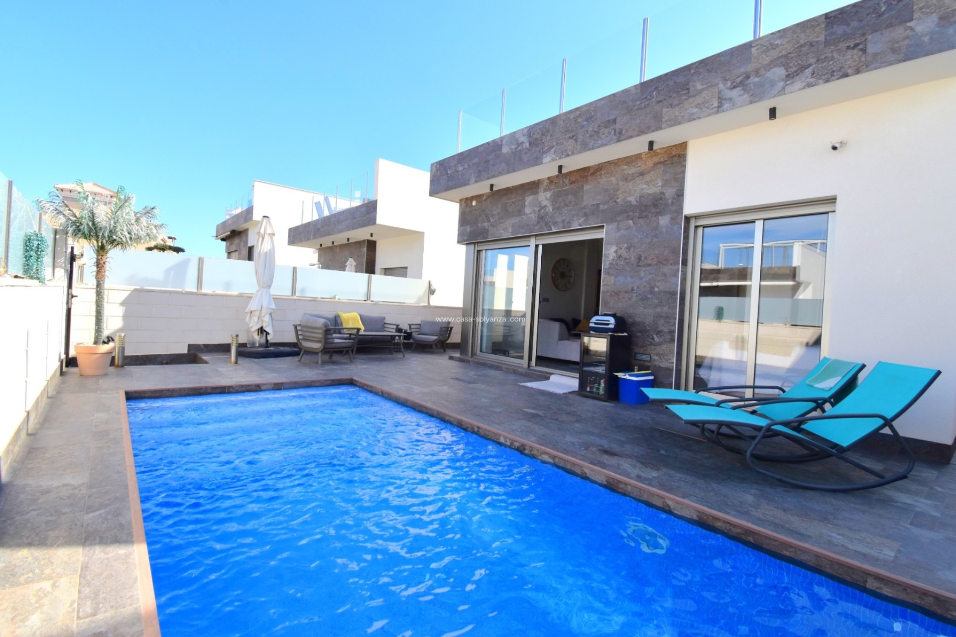 Resale - Villa - Orihuela Costa - Villamartín