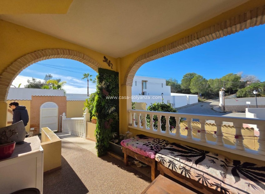 Resale - Villa - Orihuela Costa - Villamartín
