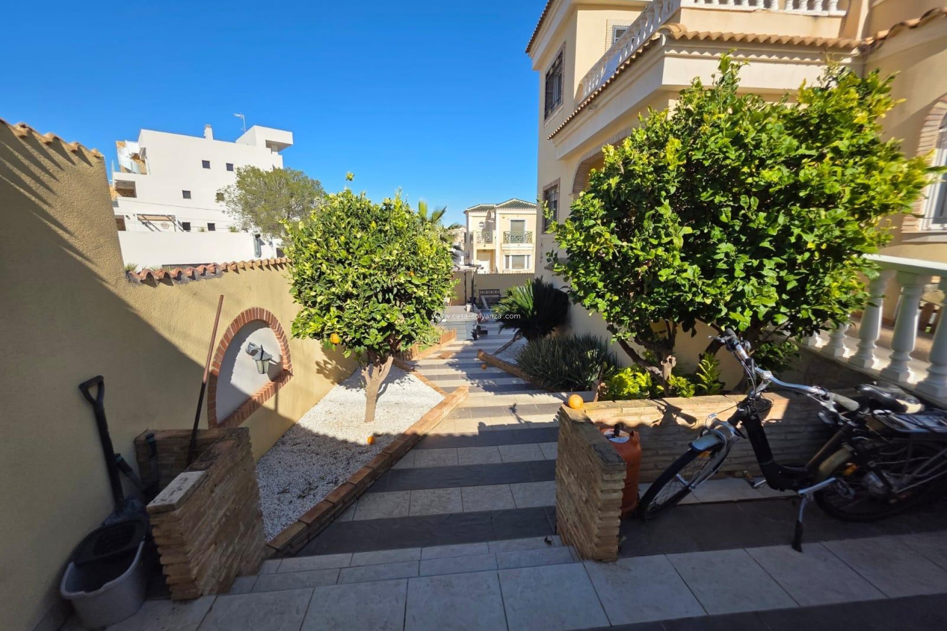 Resale - Villa - Orihuela Costa - Villamartín