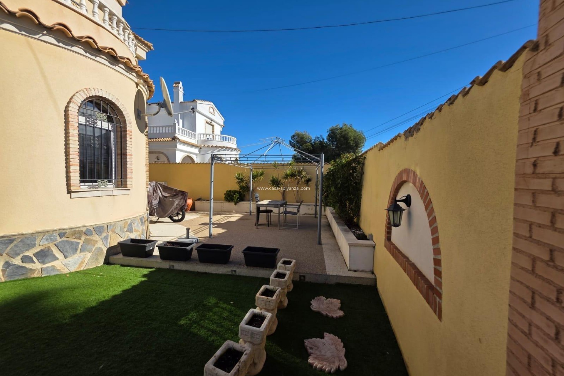 Resale - Villa - Orihuela Costa - Villamartín