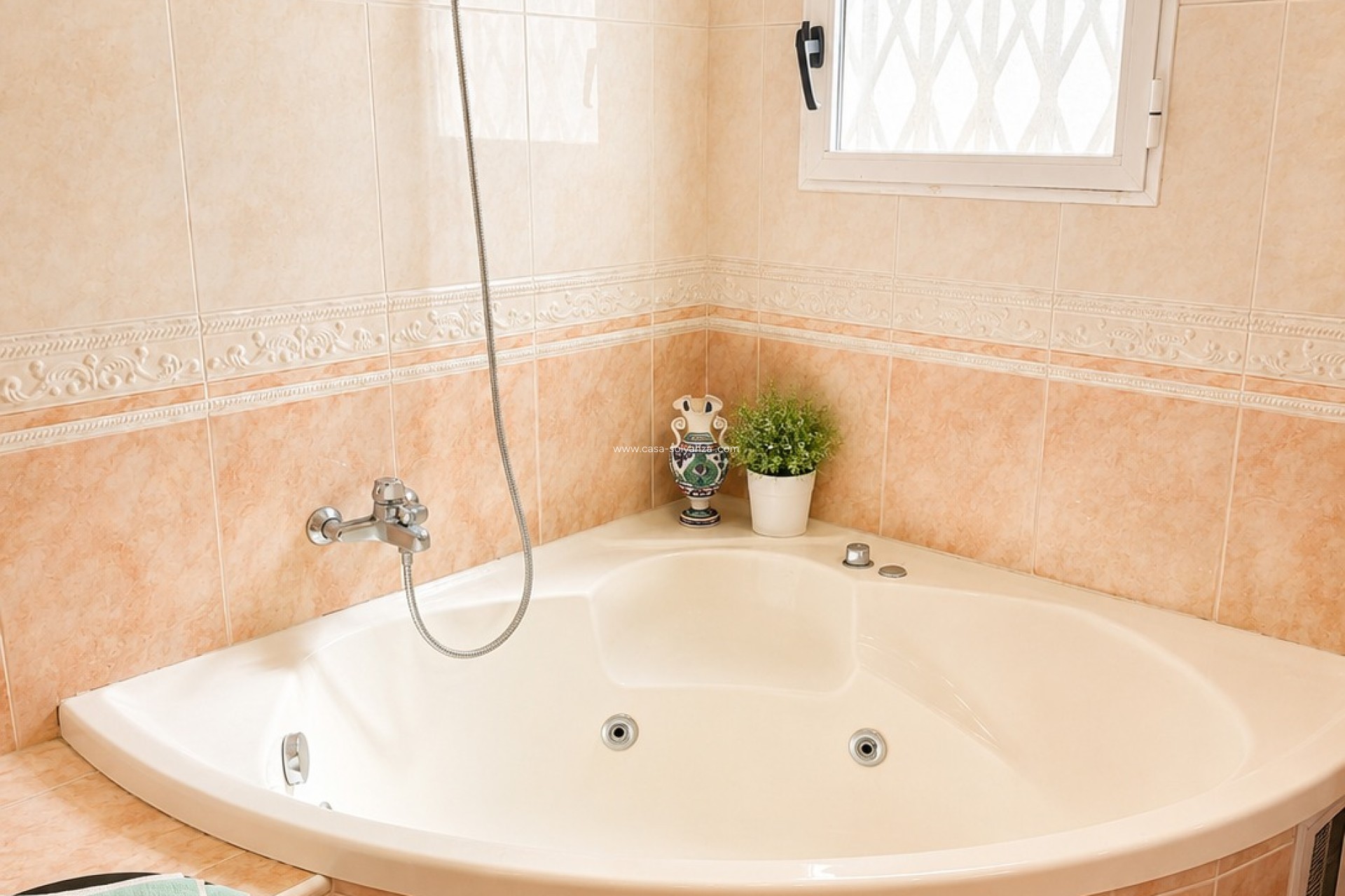 Resale - Villa - Orihuela Costa
