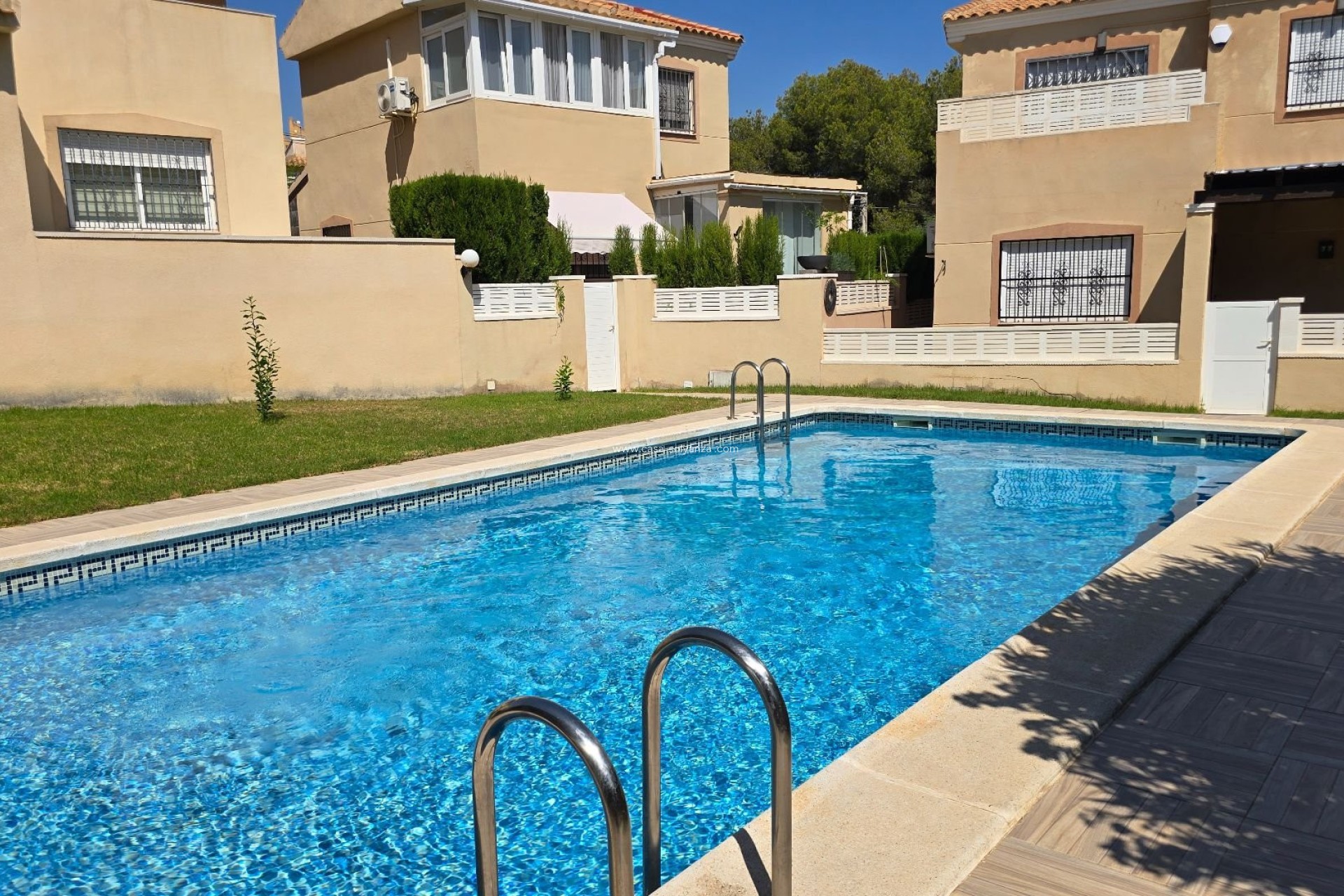 Resale - Villa - Orihuela - Inland