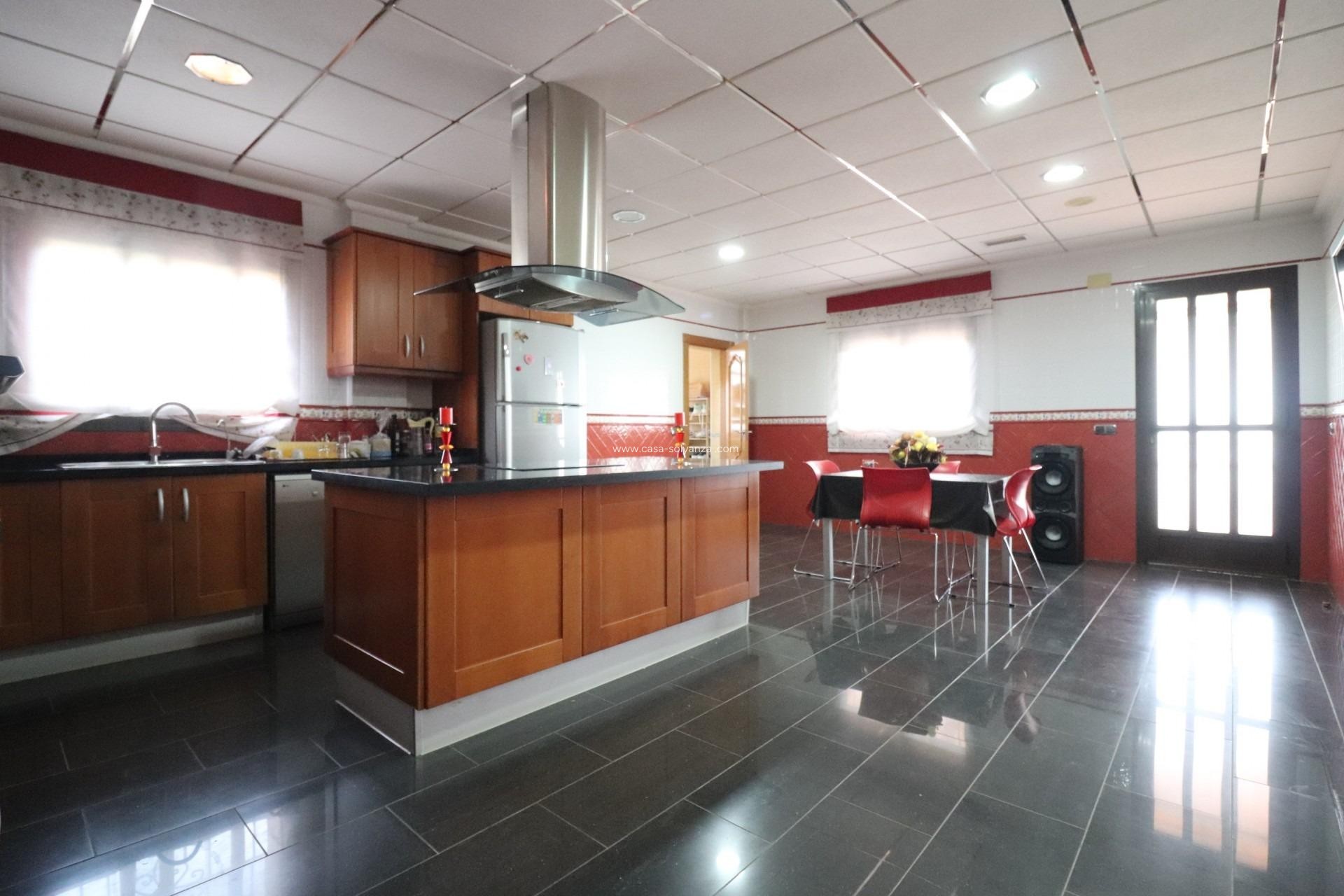 Resale - Villa - Orihuela - La Campaneta