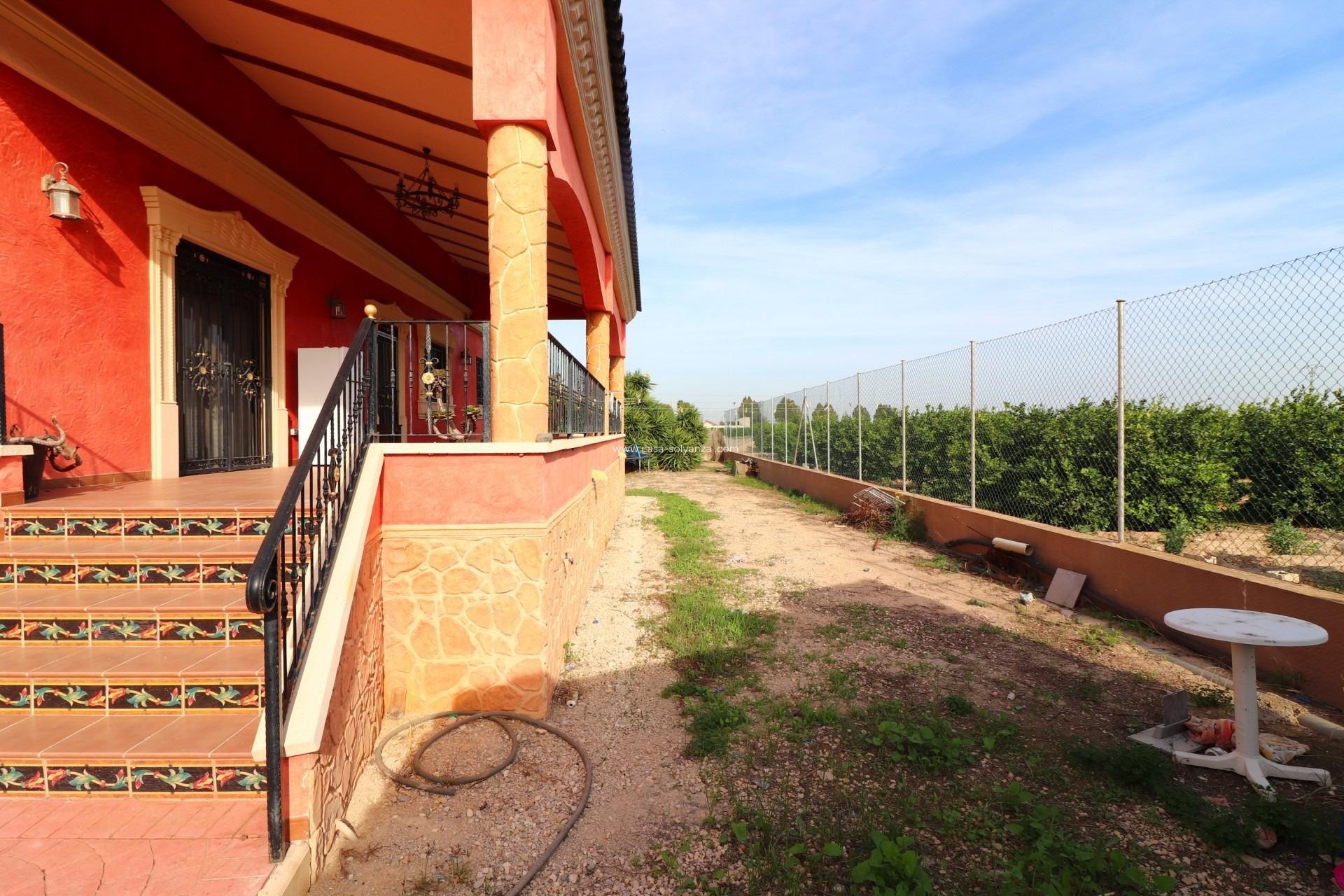 Resale - Villa - Orihuela - La Campaneta