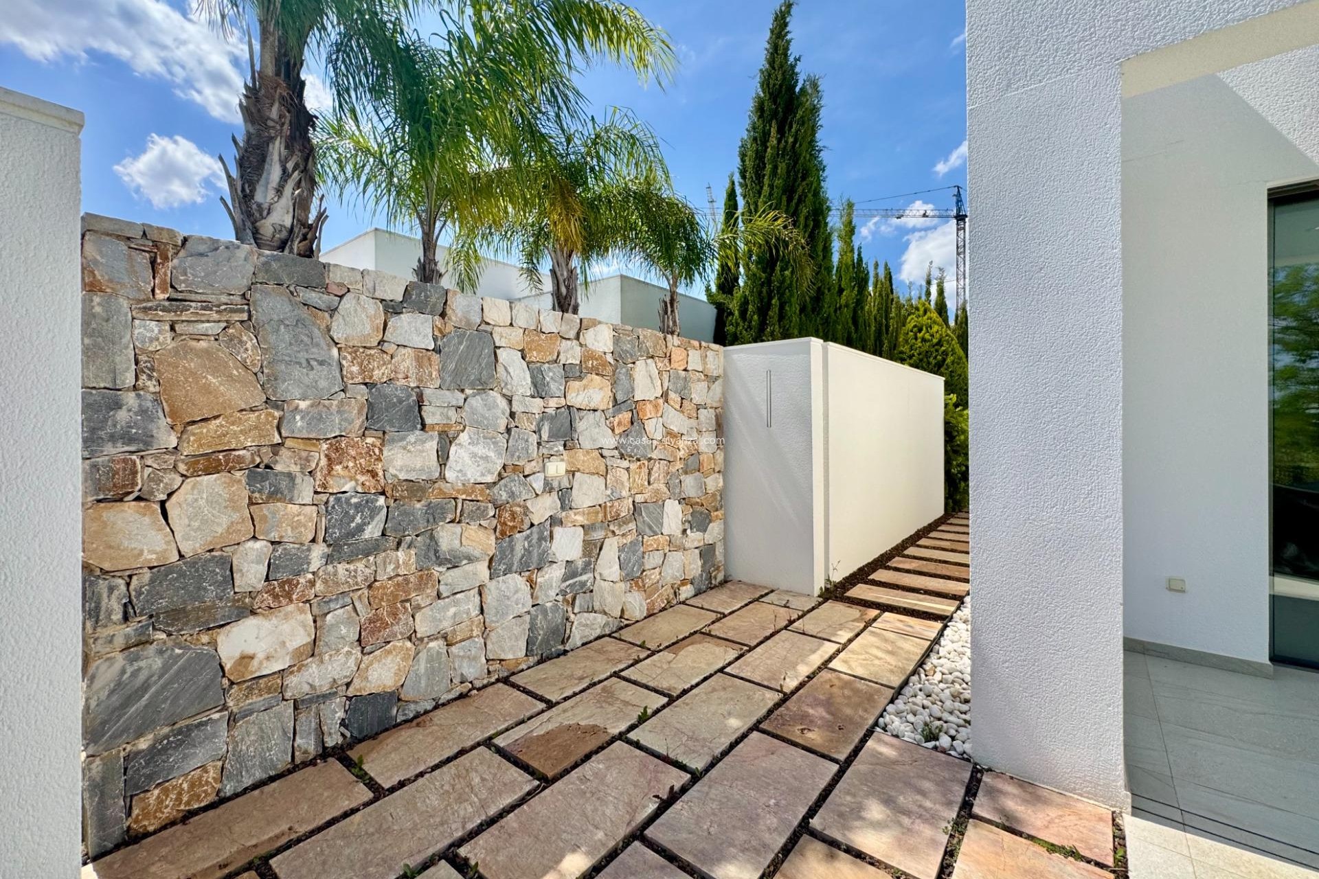 Resale - Villa - Orihuela - Las Colinas Golf Resort