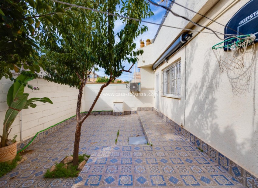 Resale - Villa - Orihuela - Lomas de Cabo Roig