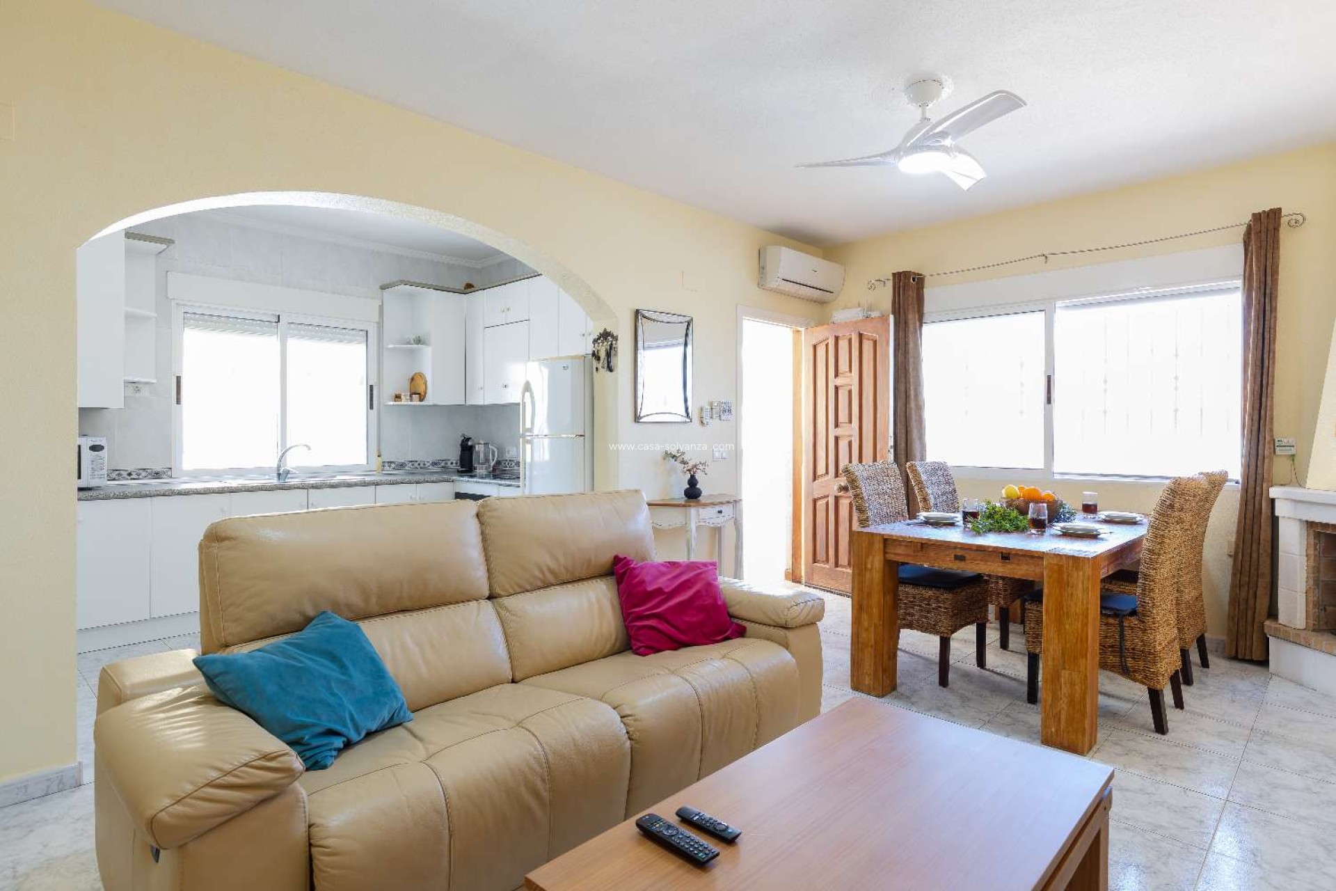 Resale - Villa - Orihuela - Orihuela Costa