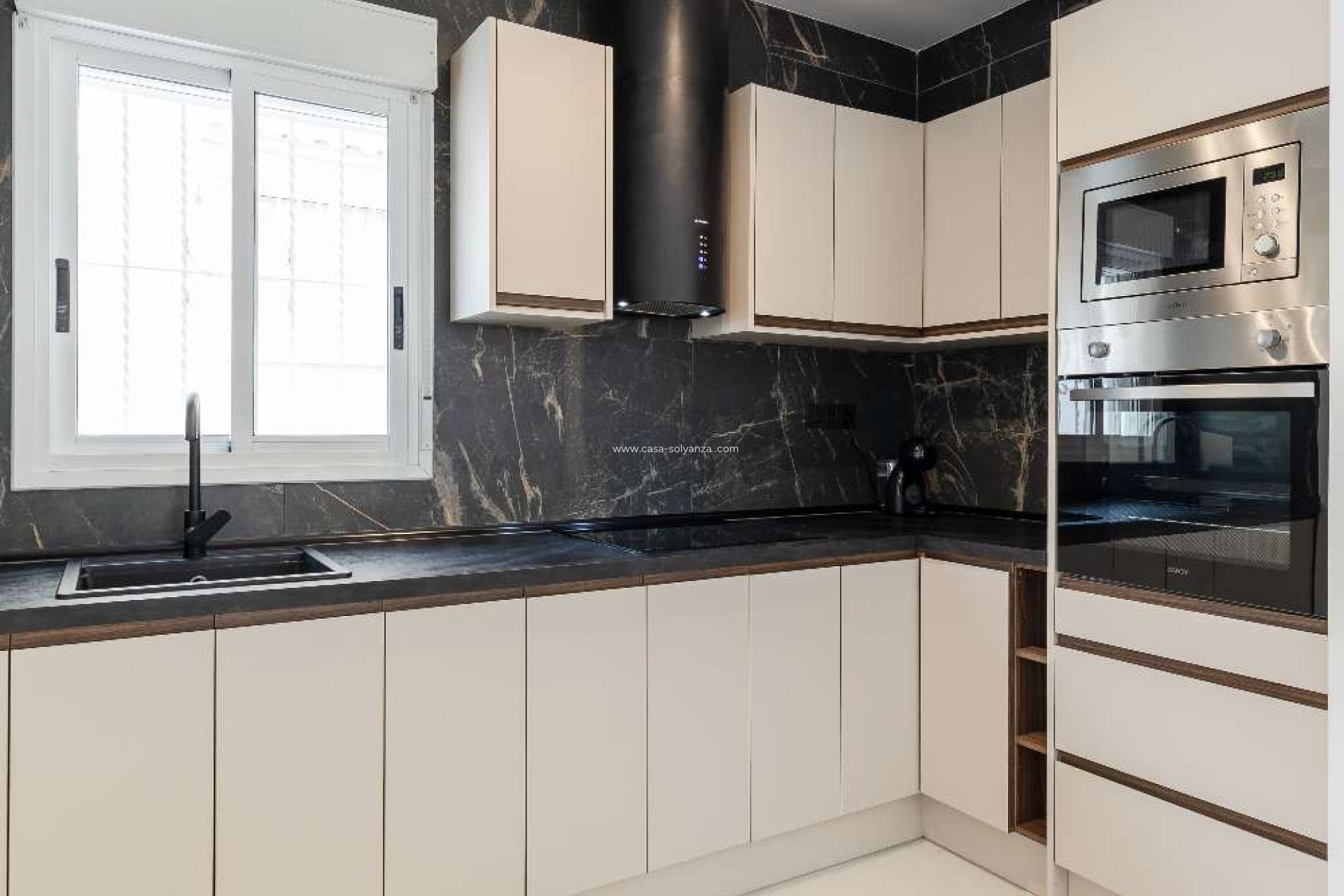 Resale - Villa - Orihuela - Orihuela Costa