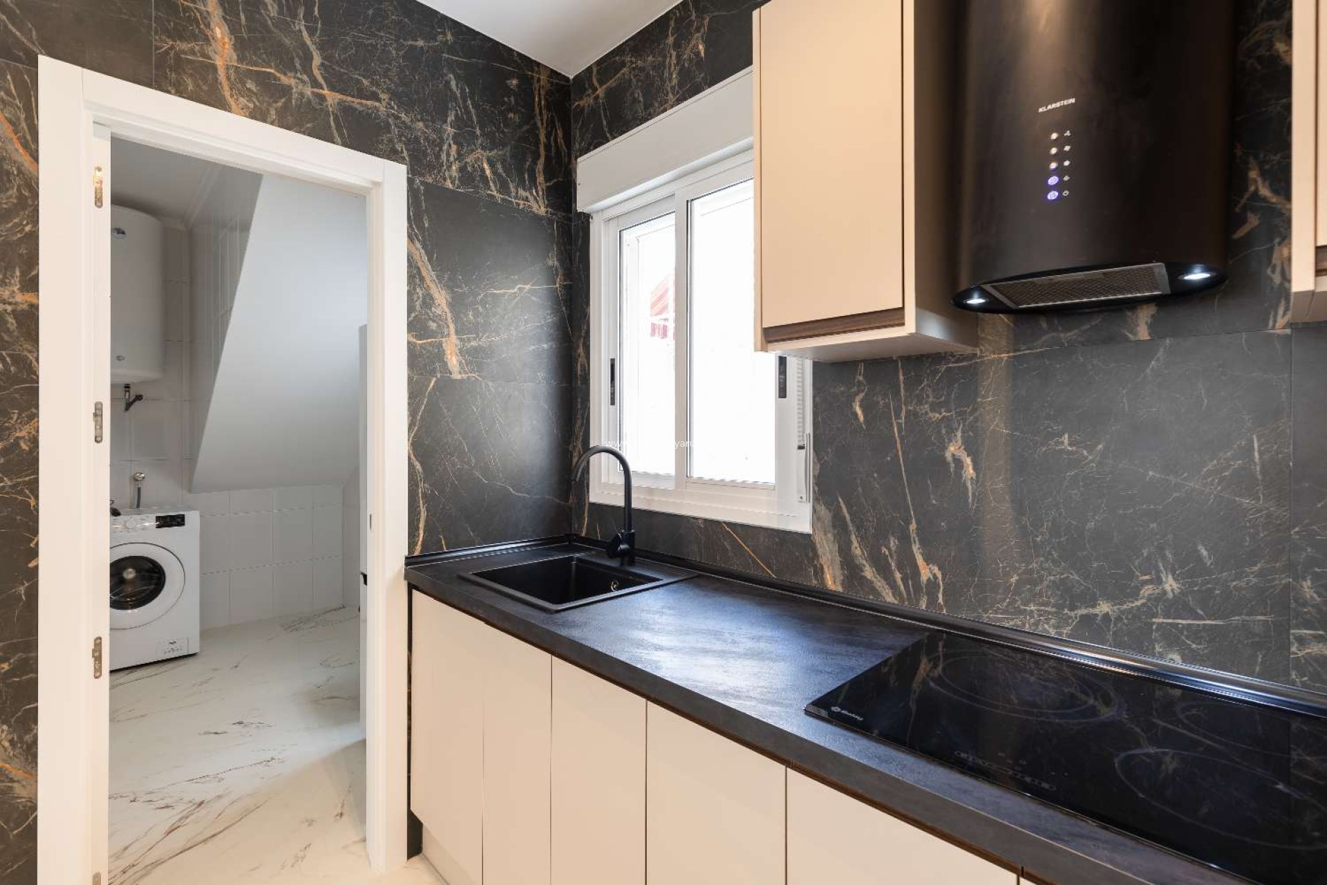 Resale - Villa - Orihuela - Orihuela Costa