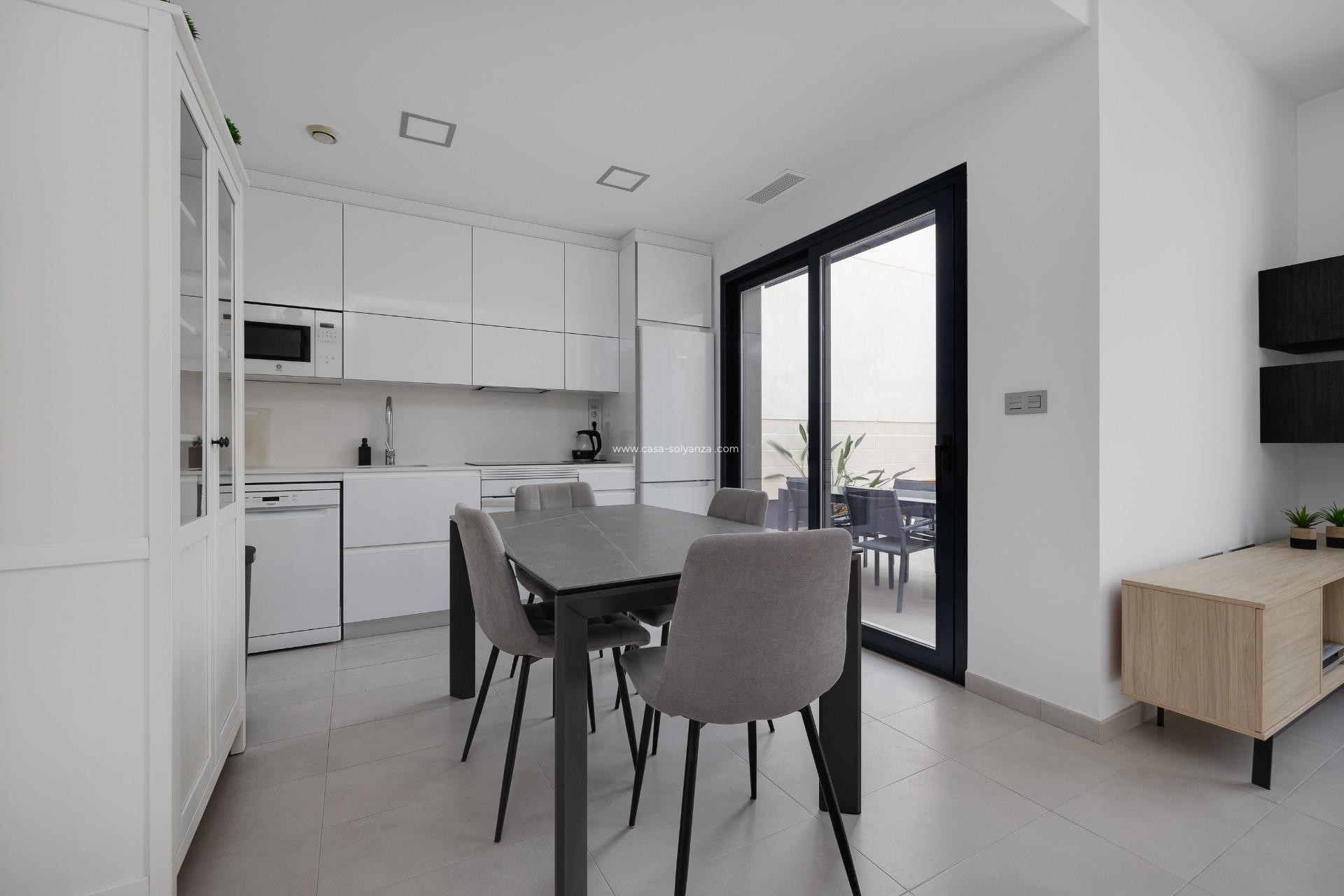 Resale - Villa - Orihuela - Orihuela Costa