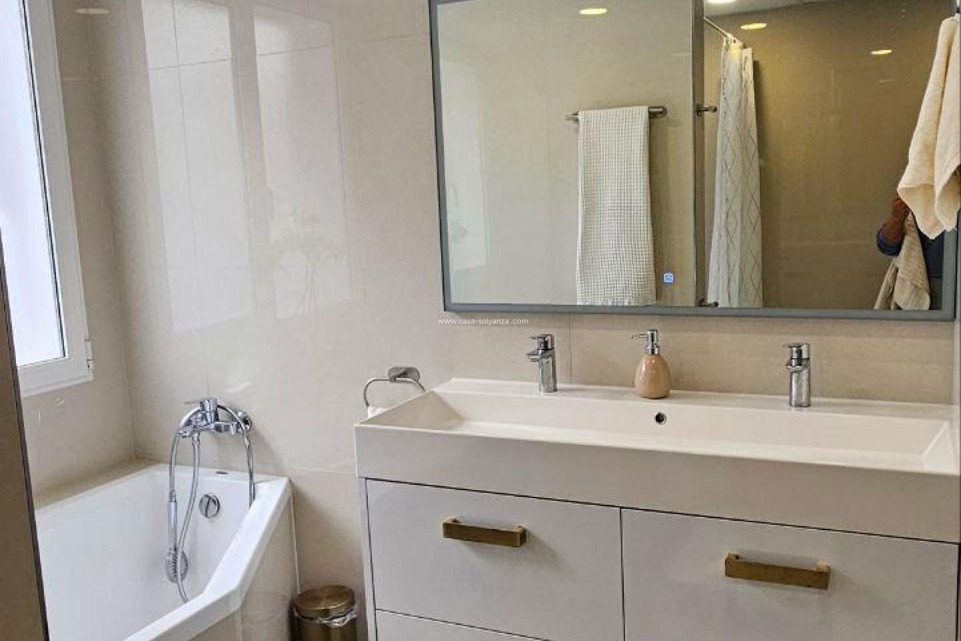 Resale - Villa - Orihuela - Urb. Montepinar