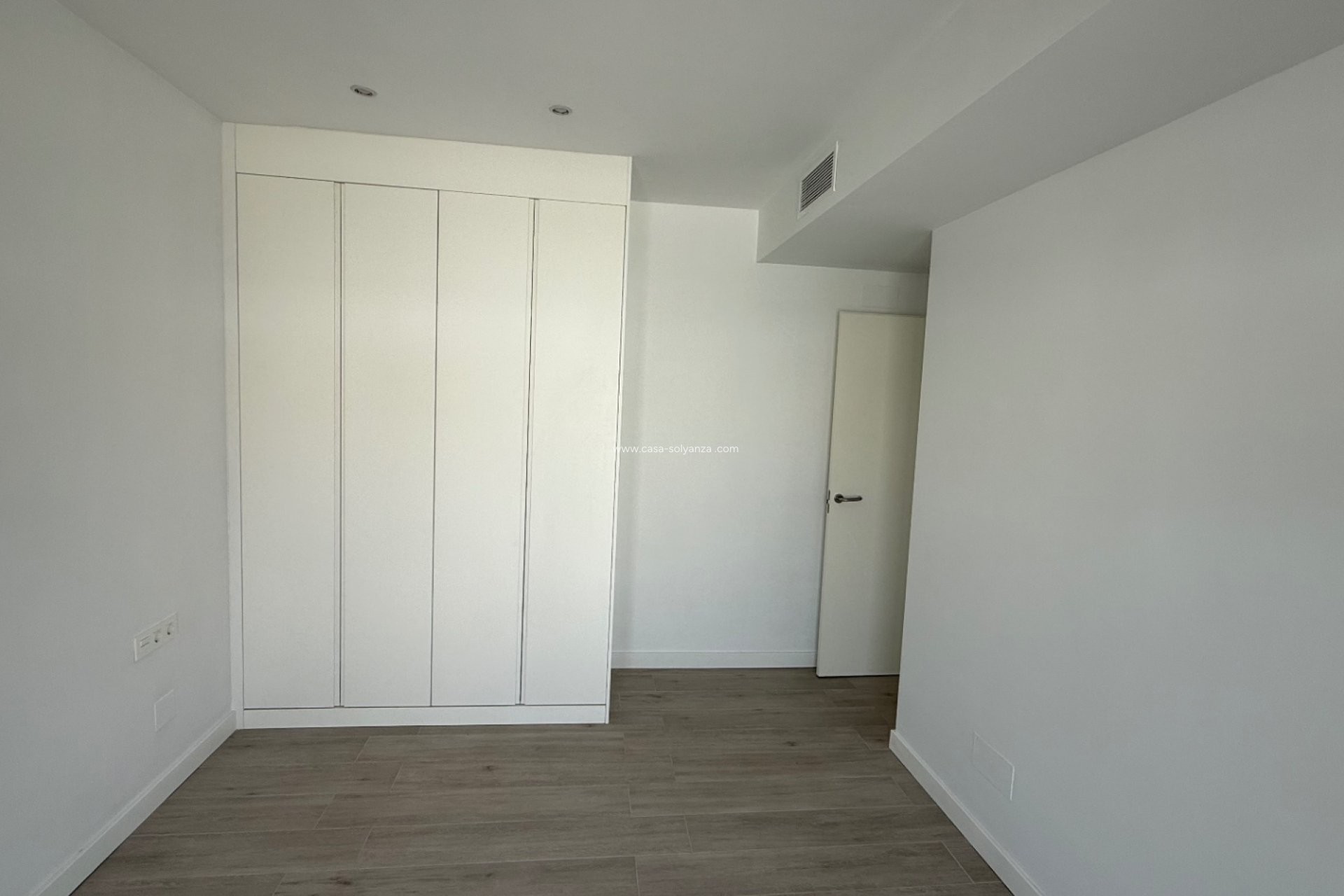 Resale - Villa - Orihuela - Villamartin