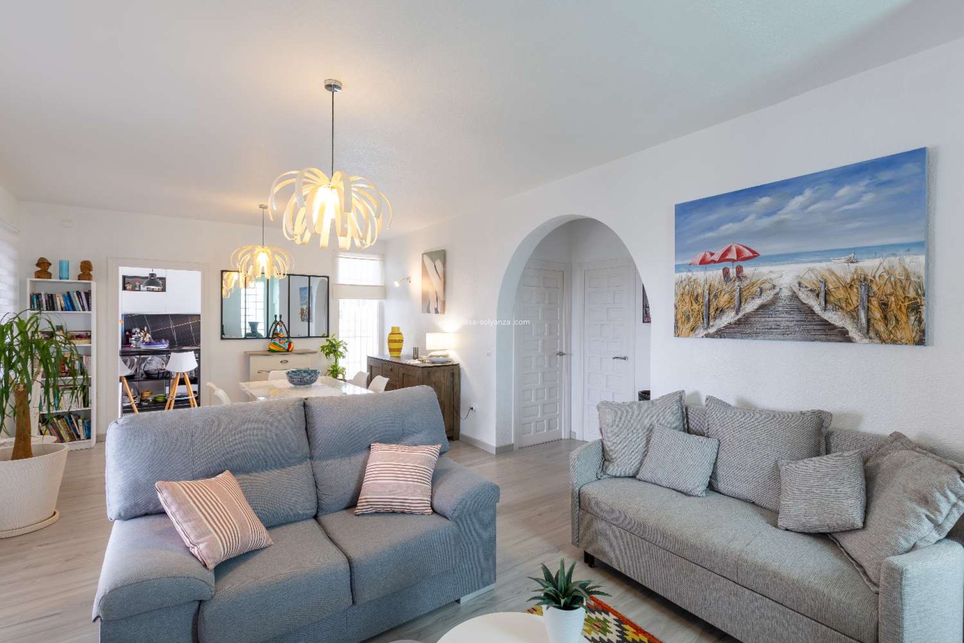 Resale - Villa - Orihuela