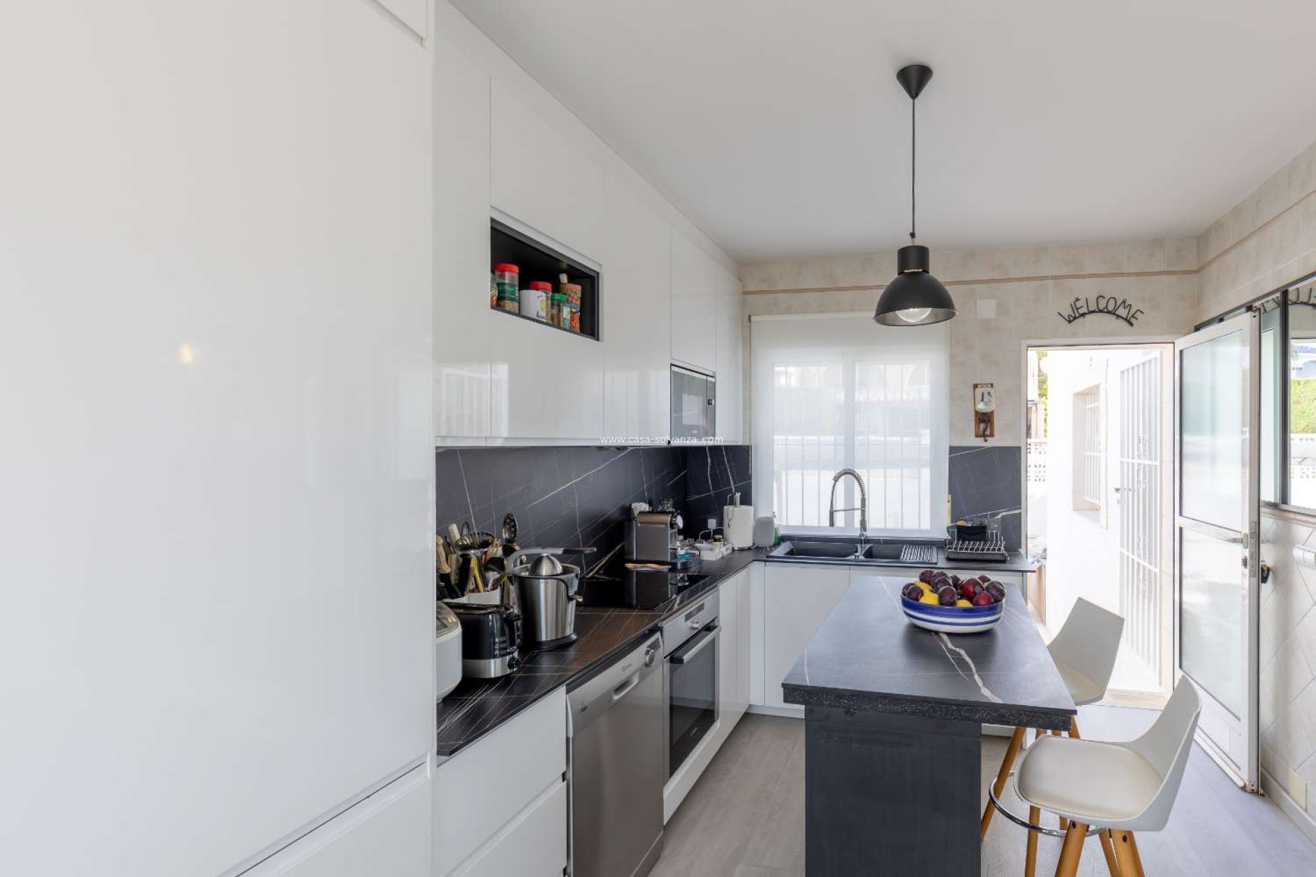 Resale - Villa - Orihuela