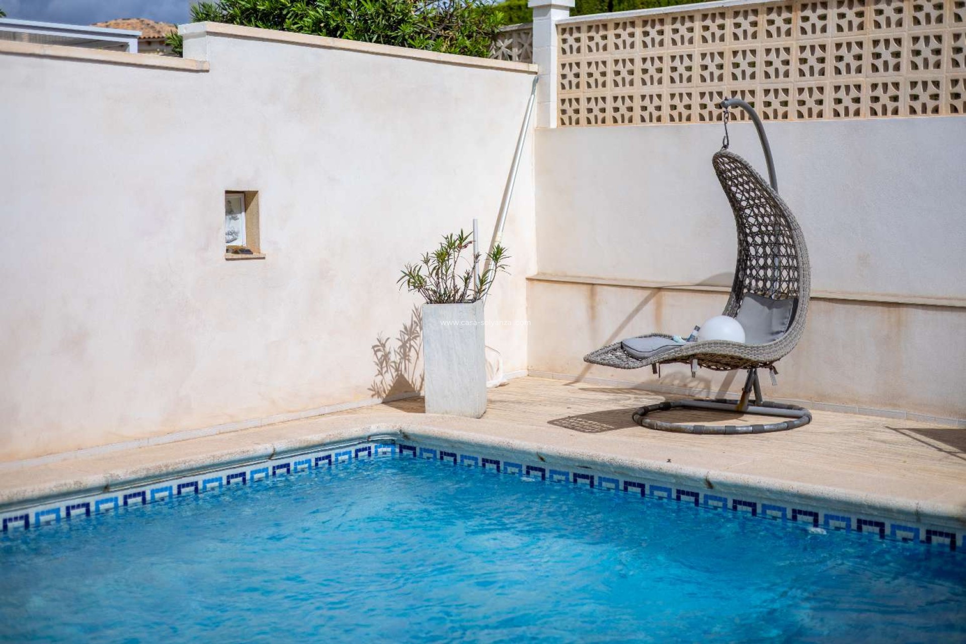 Resale - Villa - Orihuela
