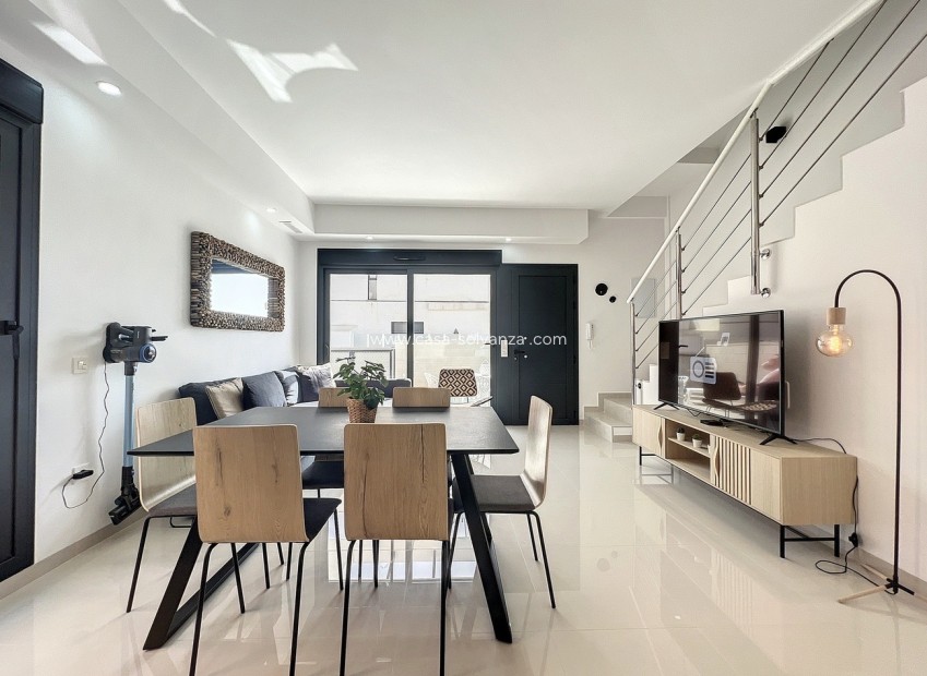 Resale - Villa Penthouse - Orihuela Costa - Costa Blanca