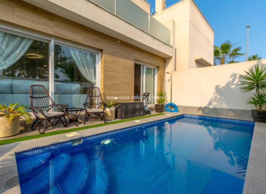 Resale - Villa - Pilar de la Horadada - Costa Blanca