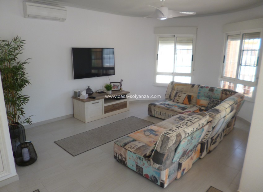 Resale - Villa - Pilar de la Horadada - Costa Blanca