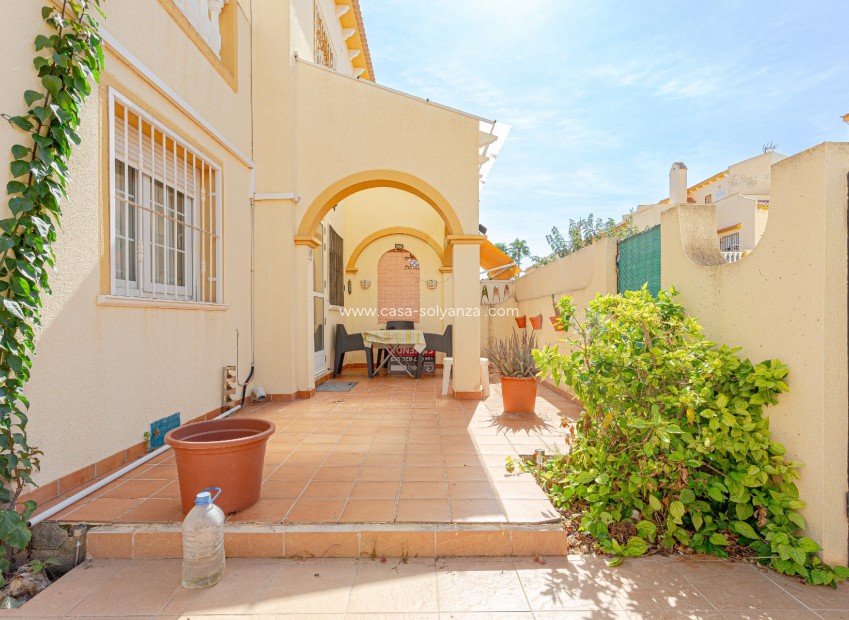 Resale - Villa - Pilar de la Horadada - Costa Blanca