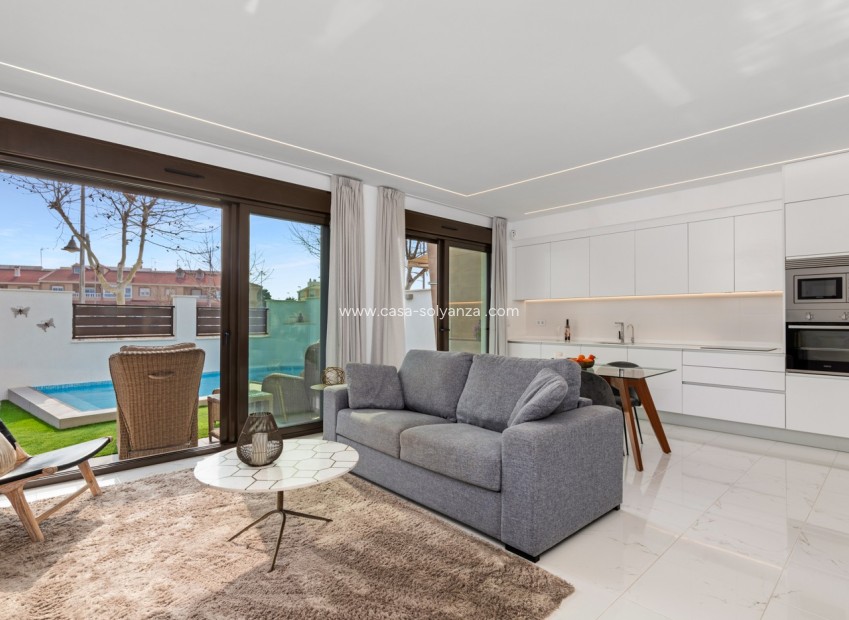 Resale - Villa - Pilar de la Horadada - Costa Blanca
