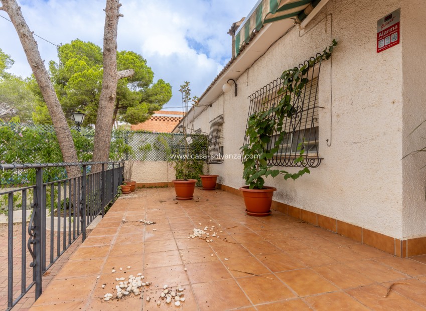 Resale - Villa - Pilar de la Horadada - Pinar de Campoverde