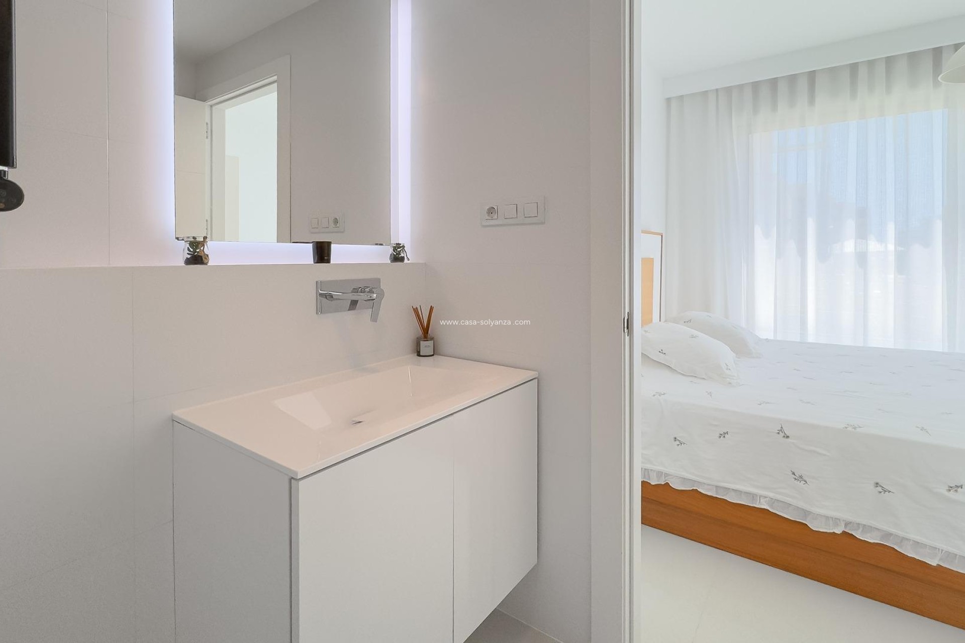 Resale - Villa - Pilar de la Horadada - Pueblo Latino