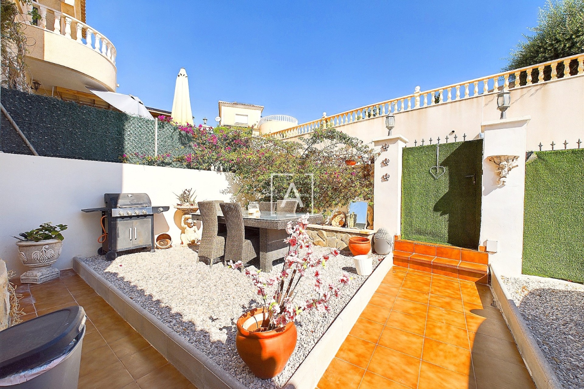 Resale - Villa - Pinar de Campoverde