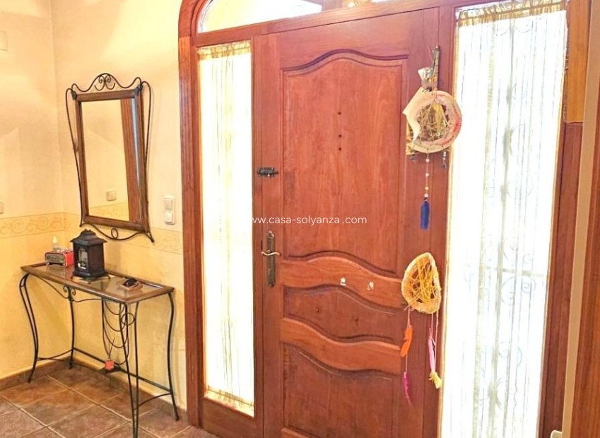 Resale - Villa - Pinoso - Center