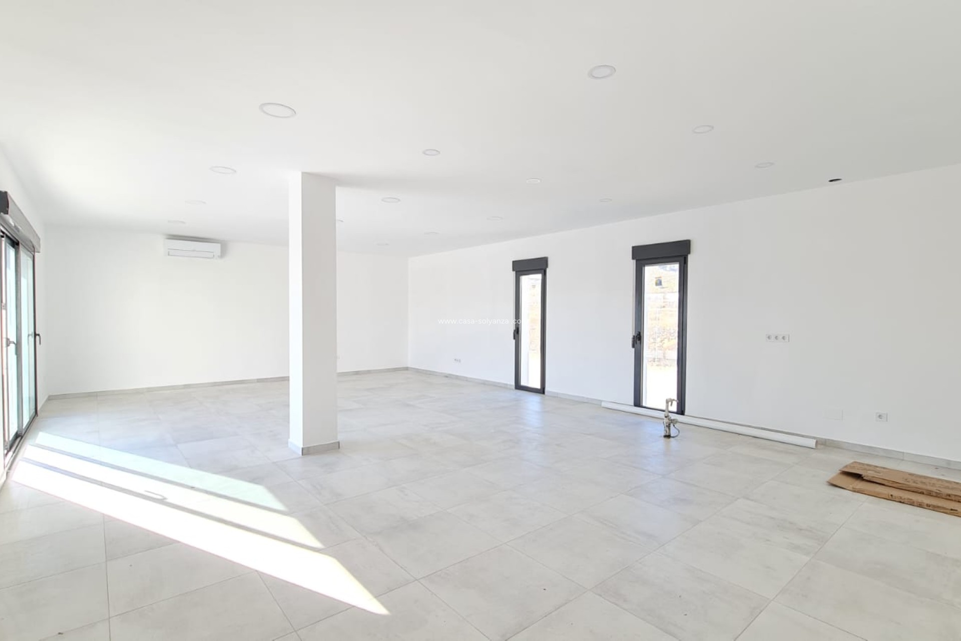 Resale - Villa - Pinoso - Inland