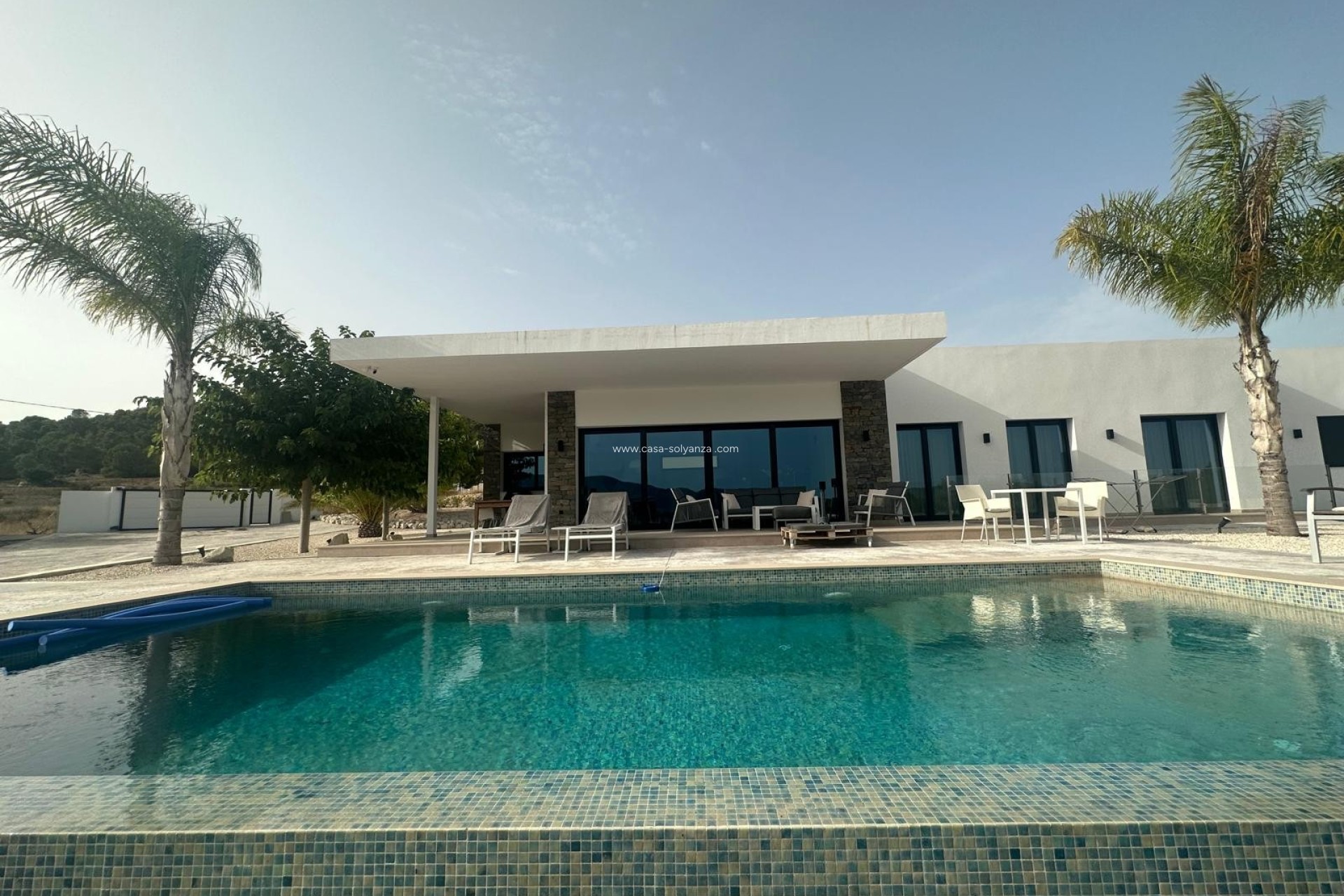 Resale - Villa - Pinoso - Inland