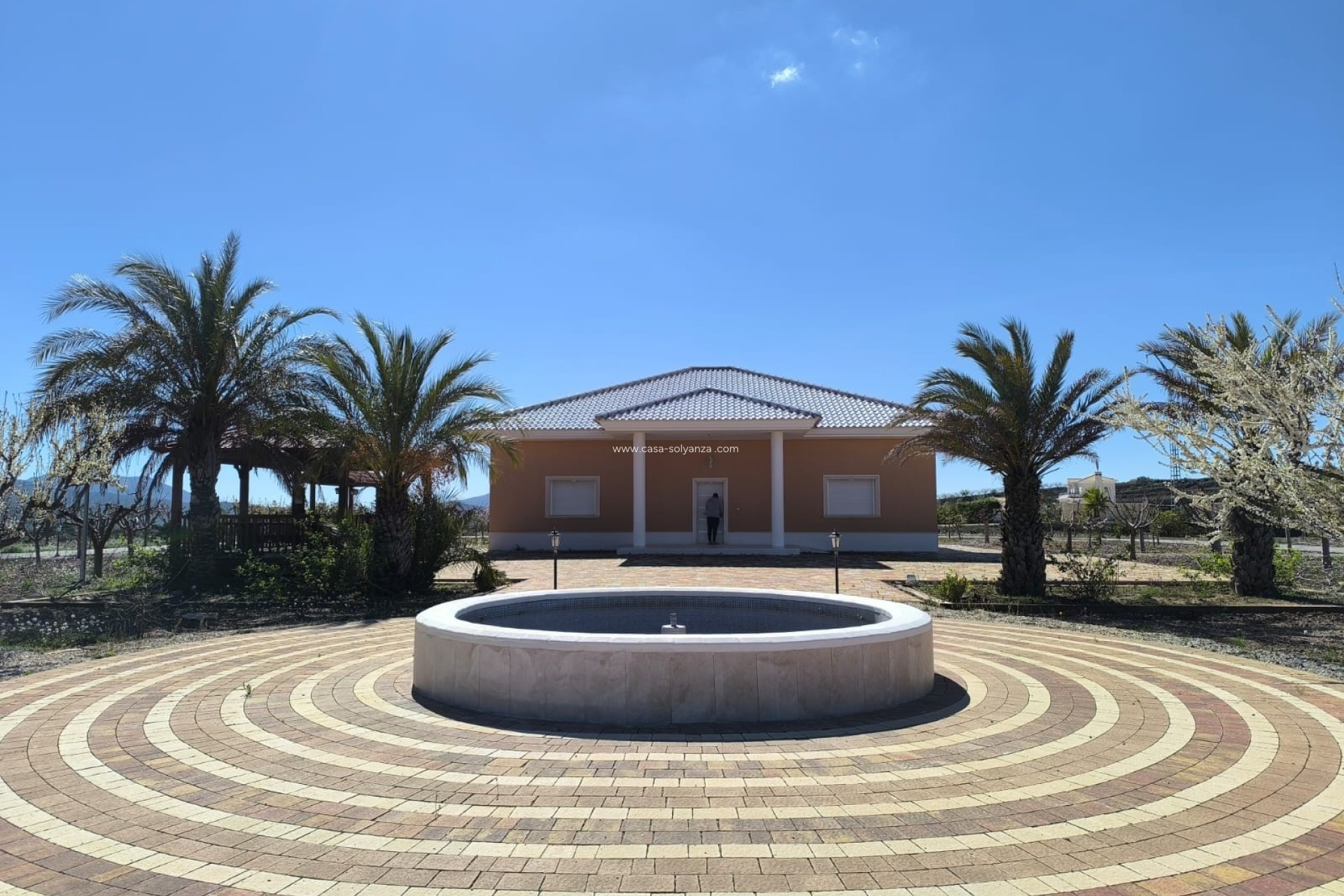 Resale - Villa - Pinoso - Inland