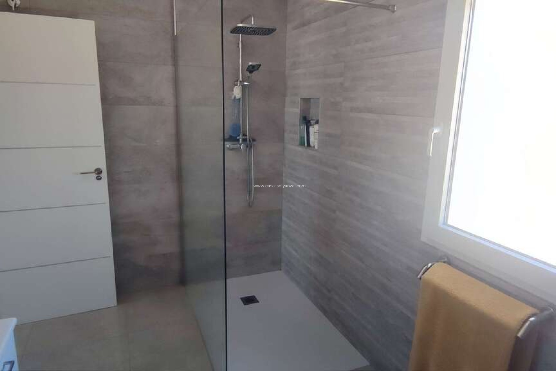 Resale - Villa - Pinoso - Inland