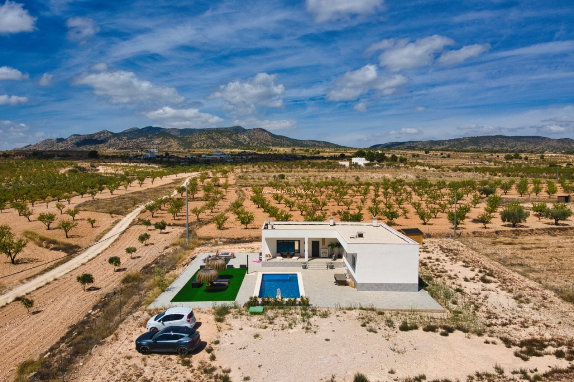 Resale - Villa - Pinoso - Inland
