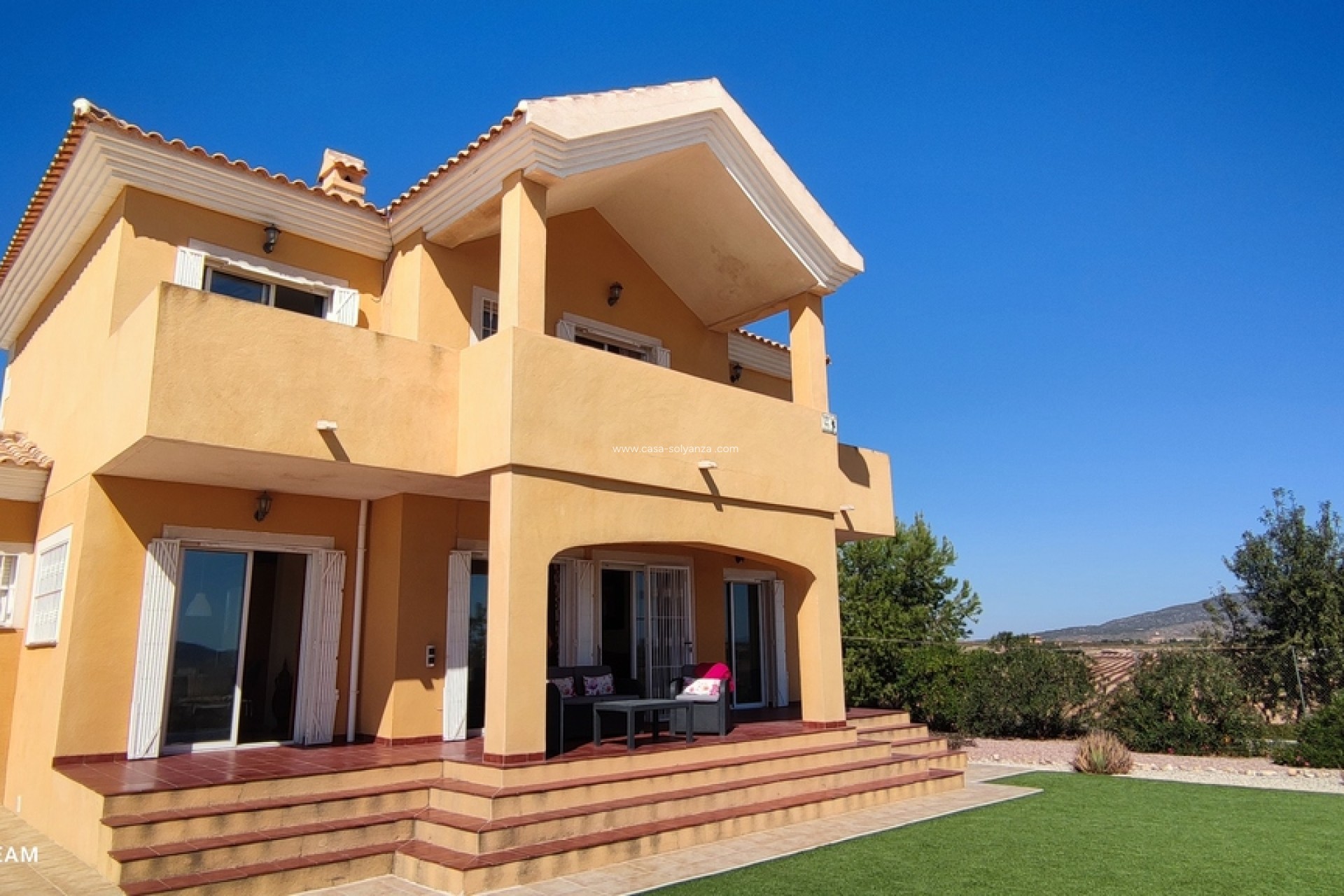 Resale - Villa - Pinoso