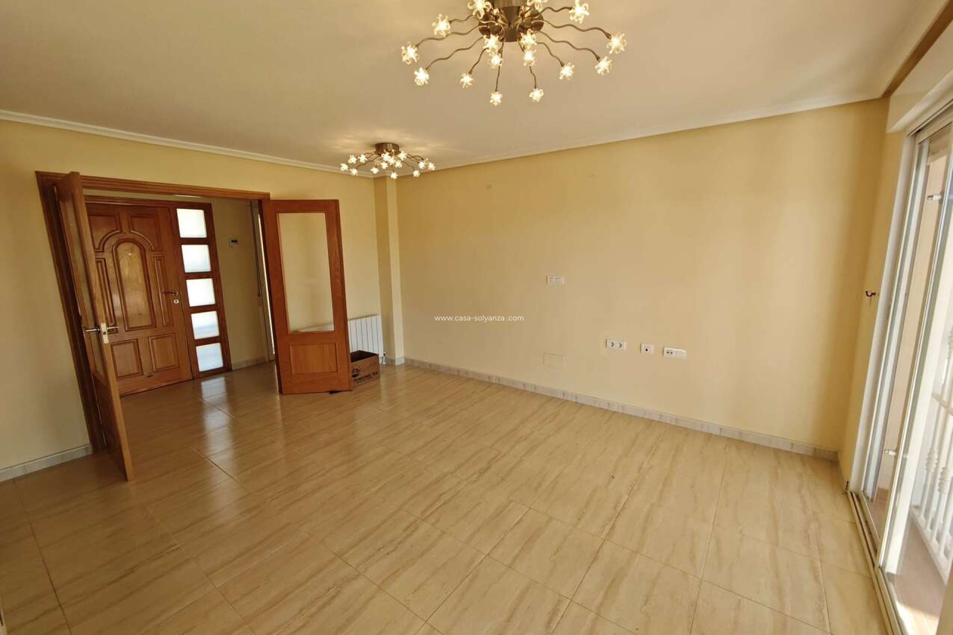 Resale - Villa - Pinoso