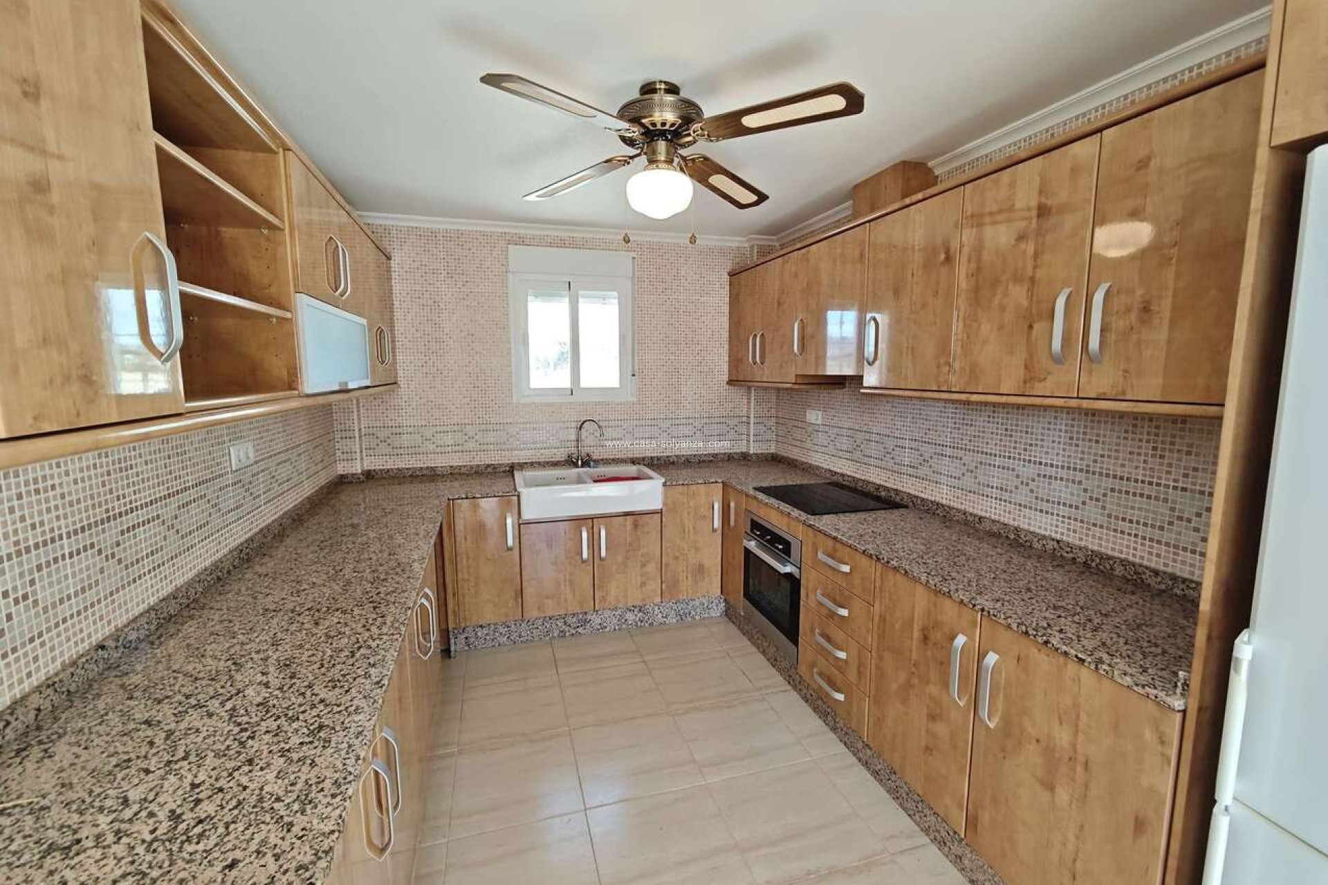 Resale - Villa - Pinoso