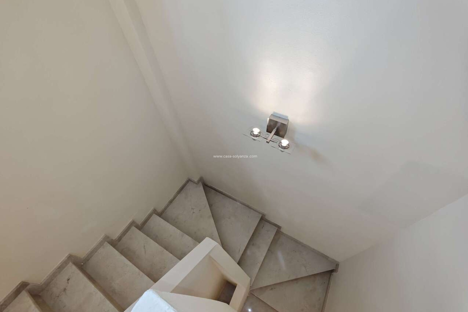 Resale - Villa - Pinoso