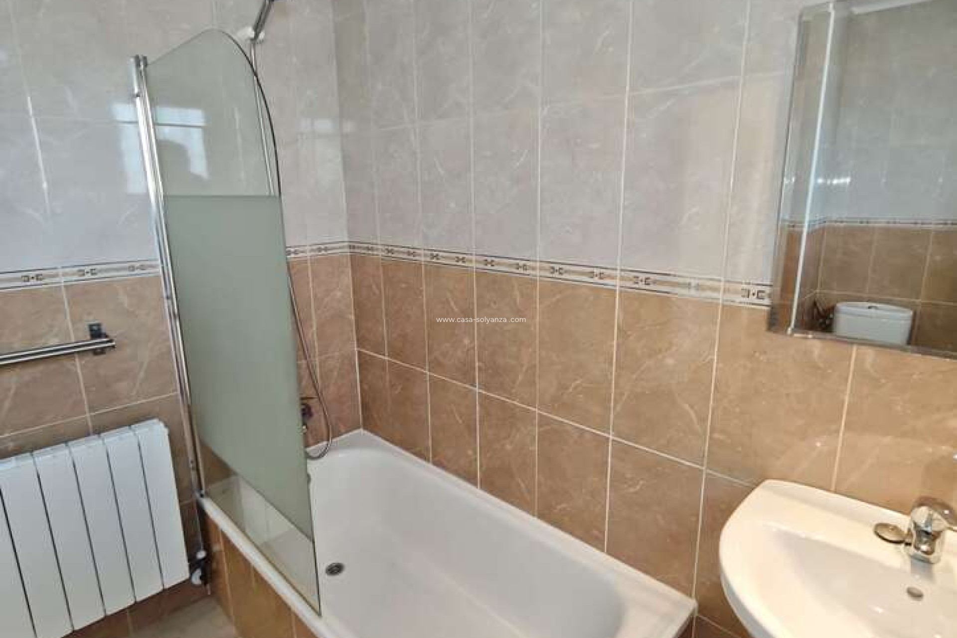 Resale - Villa - Pinoso