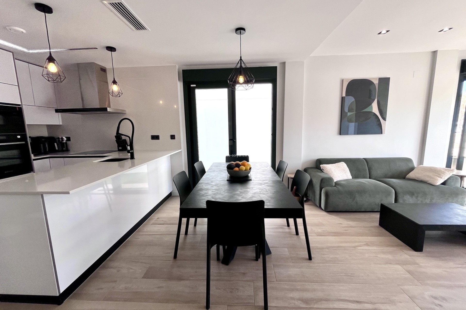 Resale - Villa - Playa Flamenca - Costa Blanca