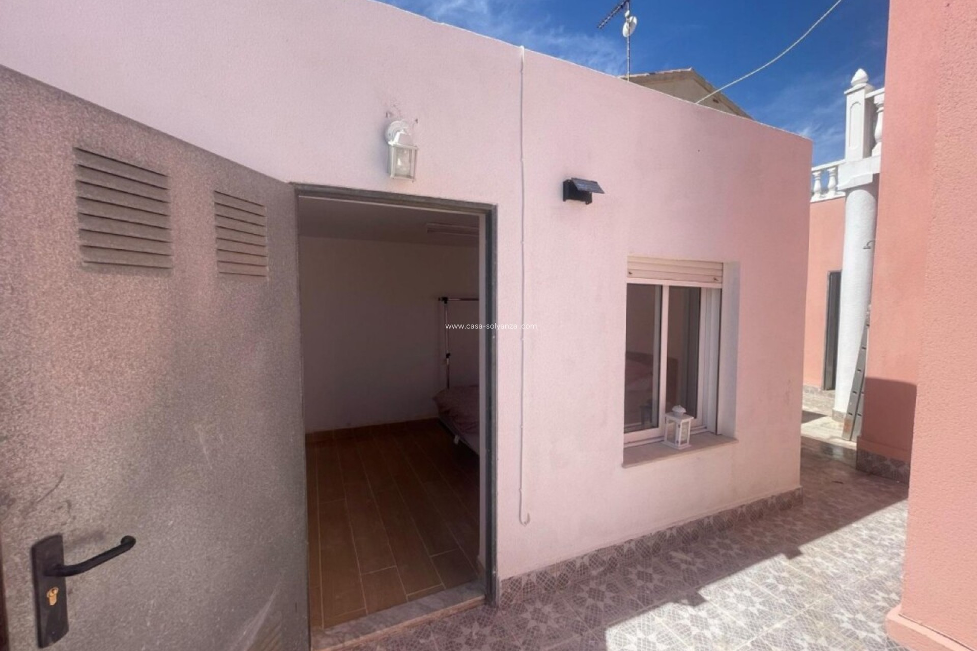 Resale - Villa - Playa Flamenca - Costa Blanca