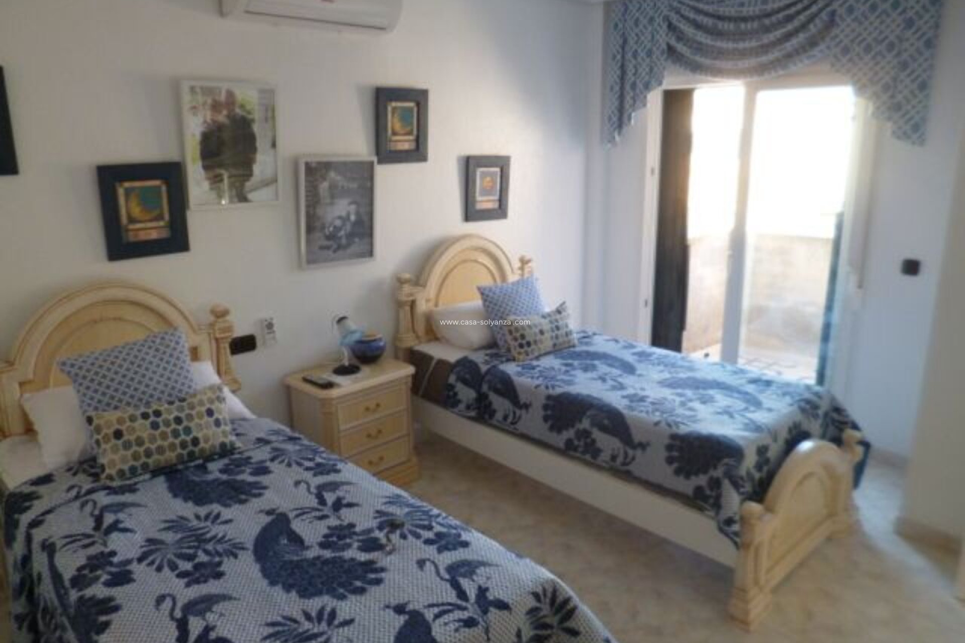 Resale - Villa - Playa Flamenca - Costa Blanca