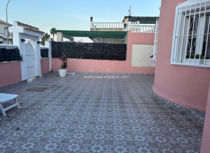 Resale - Villa - Playa Flamenca - Costa Blanca
