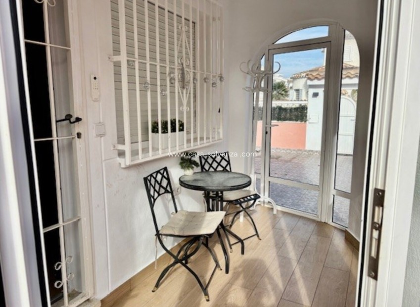 Resale - Villa - Playa Flamenca - Costa Blanca