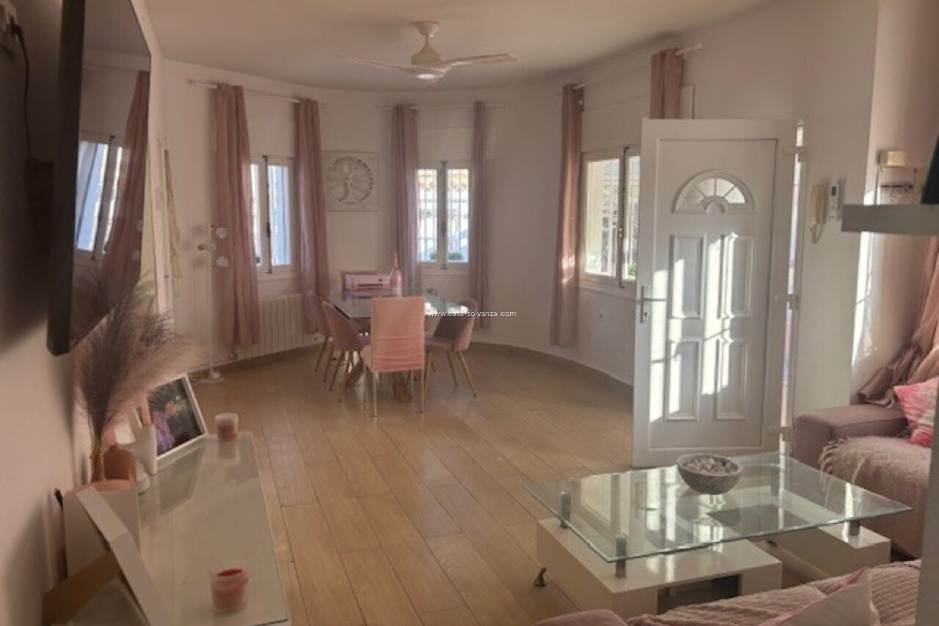 Resale - Villa - Playa Flamenca - Costa Blanca