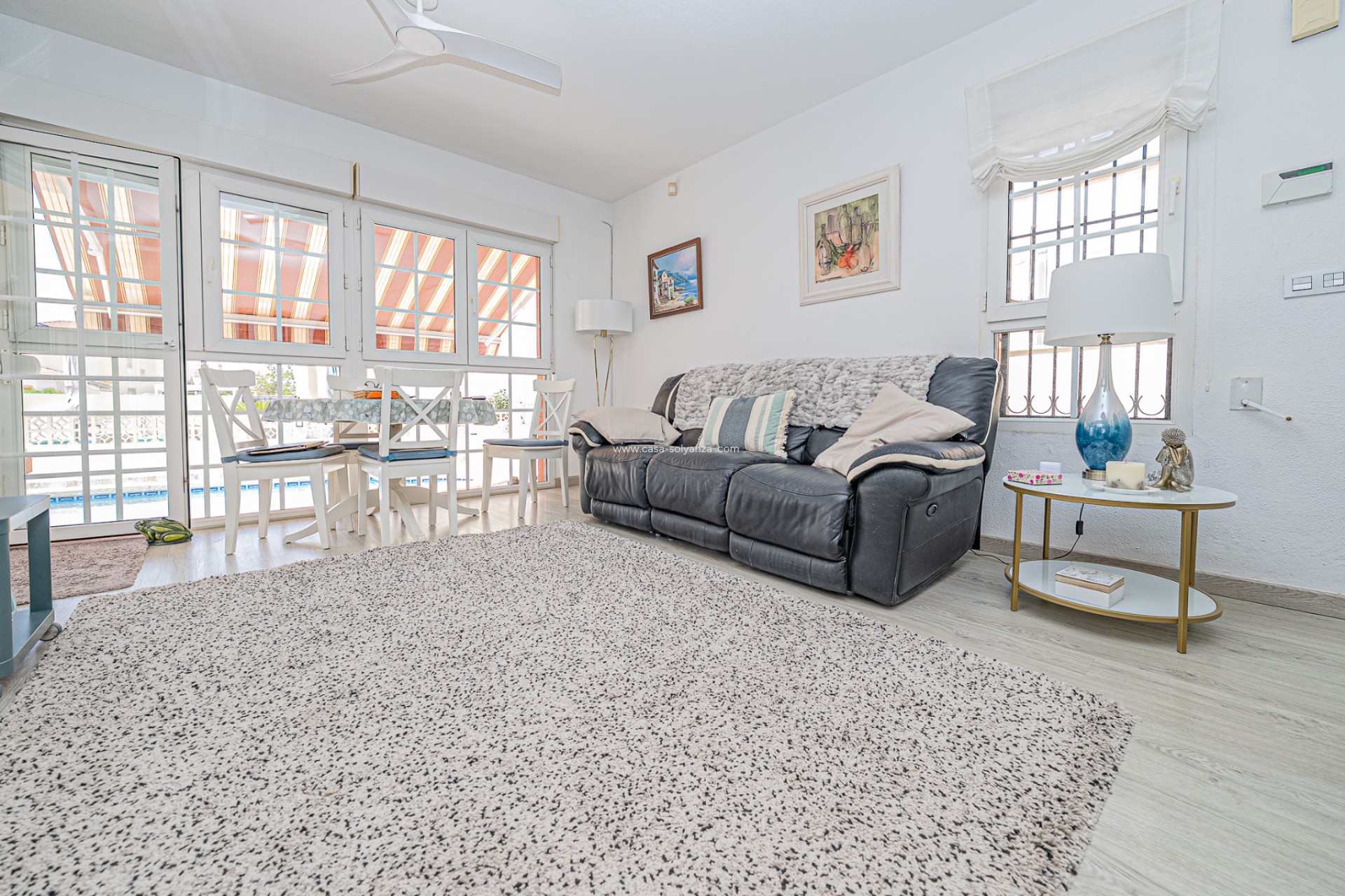 Resale - Villa - Playa Flamenca - Montilla