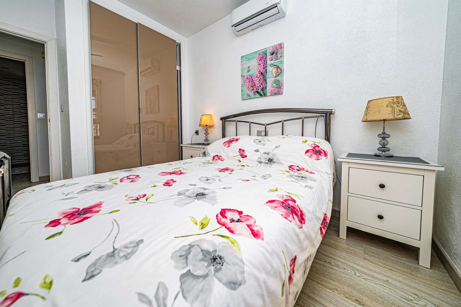 Resale - Villa - Playa Flamenca - Montilla