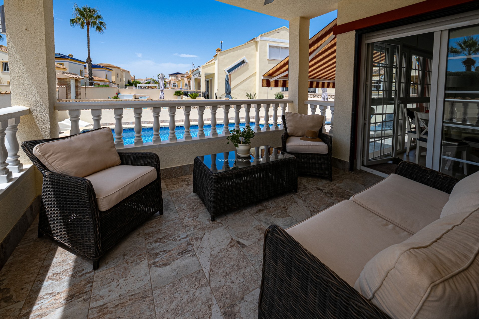 Resale - Villa - Playa Flamenca - Montilla