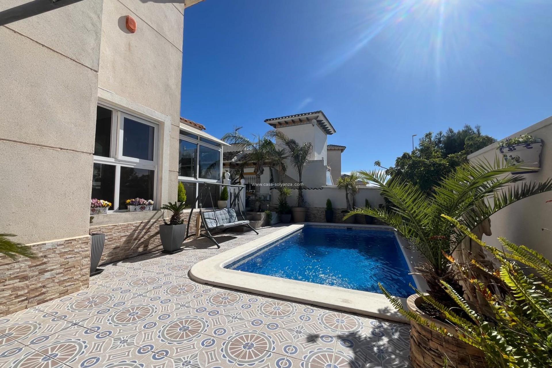 Resale - Villa - Playa Flamenca - Orihuela Costa