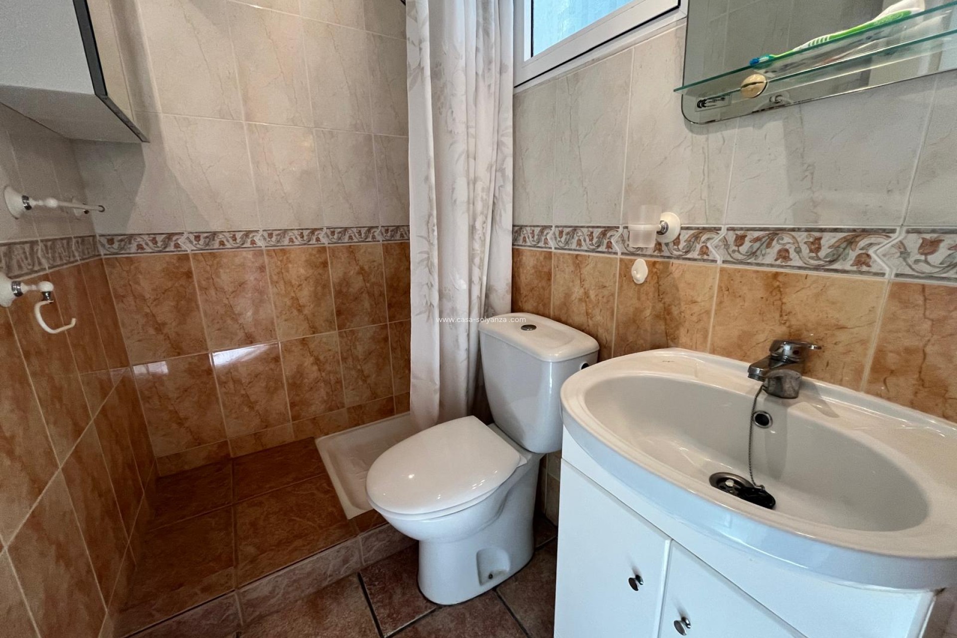 Resale - Villa - Playa Flamenca - Orihuela Costa